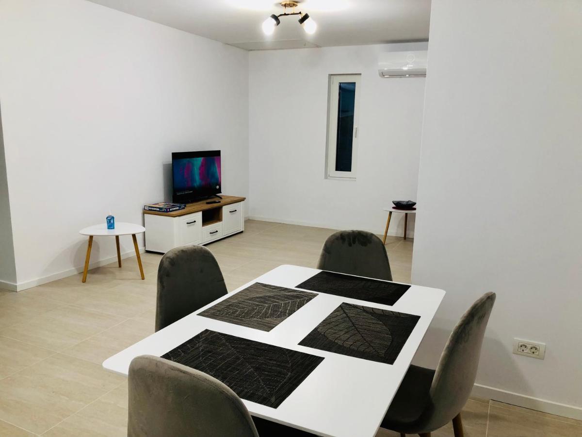 New And Modern Apartments In Villa, Near City Center M36 蒂米什瓦拉 外观 照片